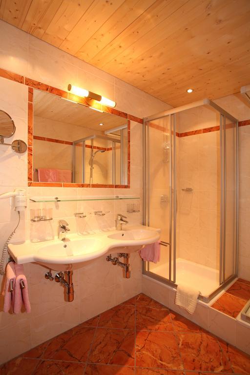 Hotel Silbertal - Almhuetten Solden Phòng bức ảnh